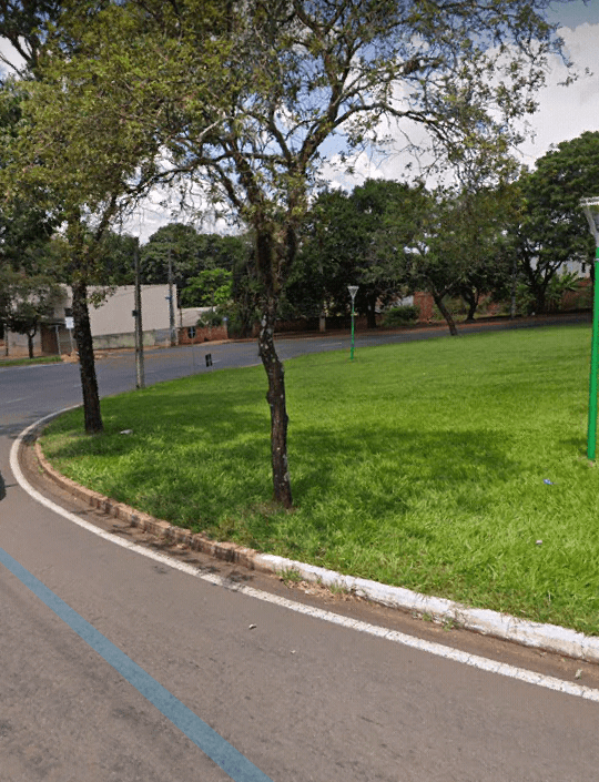 Praça da Independência - Image 1