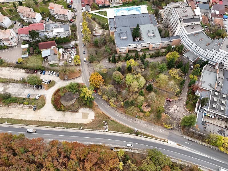 Park with benches and walking trails - Image 1