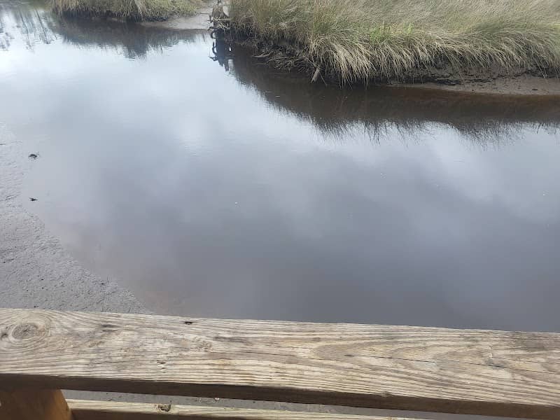 Riverside Park - Image 1