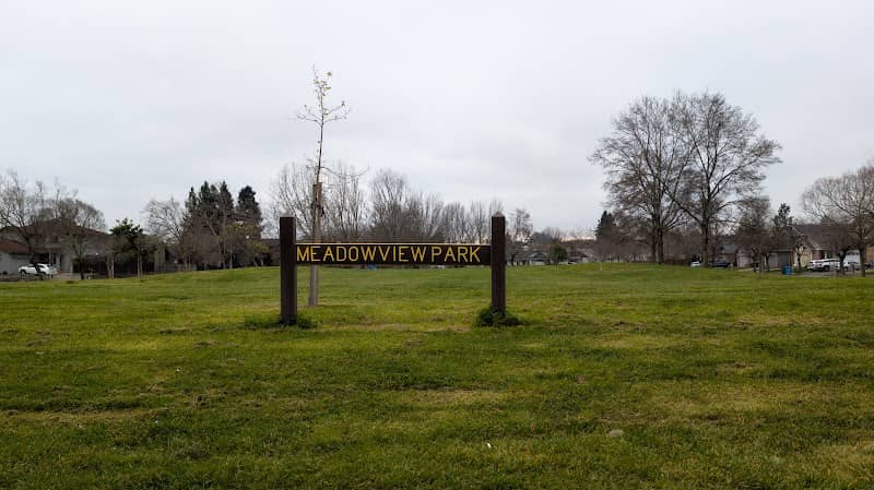 Meadow View - Image 2
