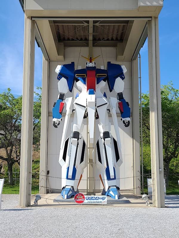 Statue of Z Gundam Fujita Edition - Image 1