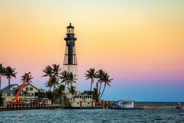 Hillsboro Inlet Lighthouse - Image 2