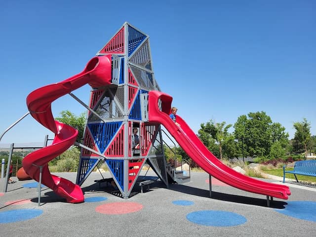 Island View Park - Image 1