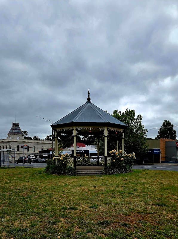 Rose Gazebo - Image 1