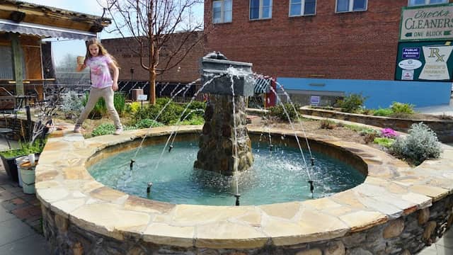 Tryon Fountain - Image 1