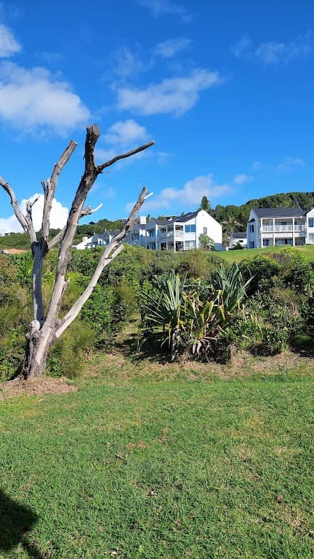 Lennox Point - Image 1