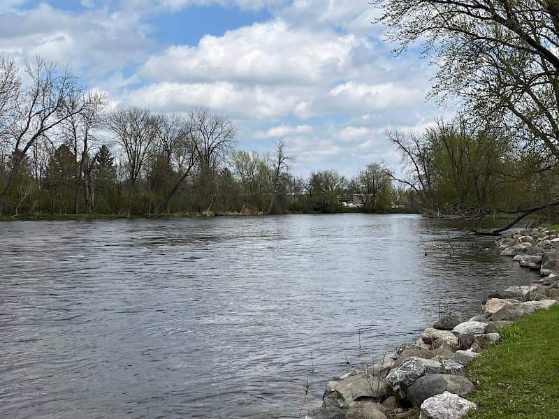 Schaller Park - Image 2