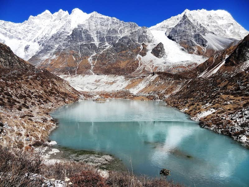 Kyanjing Gompa Ice lake - Image 1