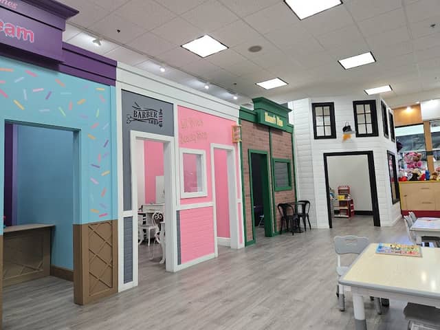 Kid's Town - Image 2