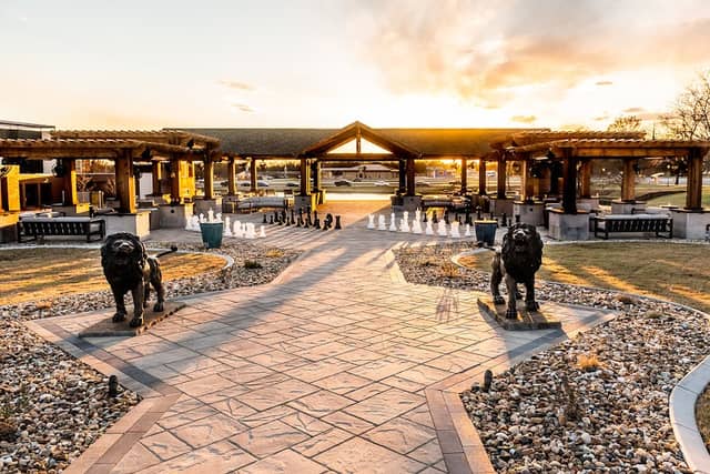 Lakeside Pavilion - Image 2