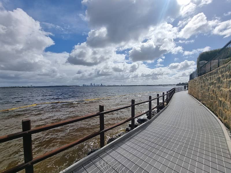 Foreshore walking track - Image 3