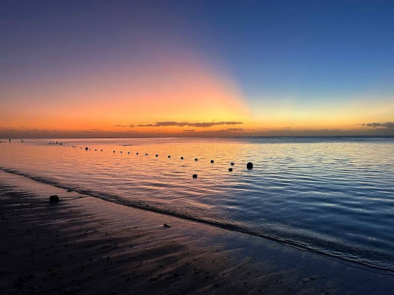 Flic en Flac Beach - Image 2