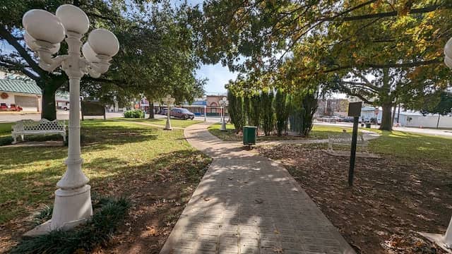 Heritage Square - Image 1