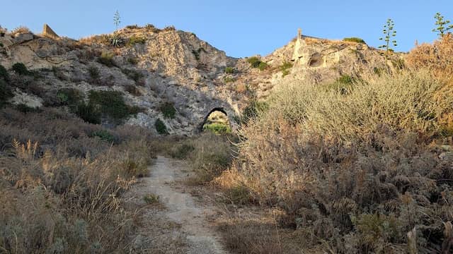 Arco del cavallo - Image 1