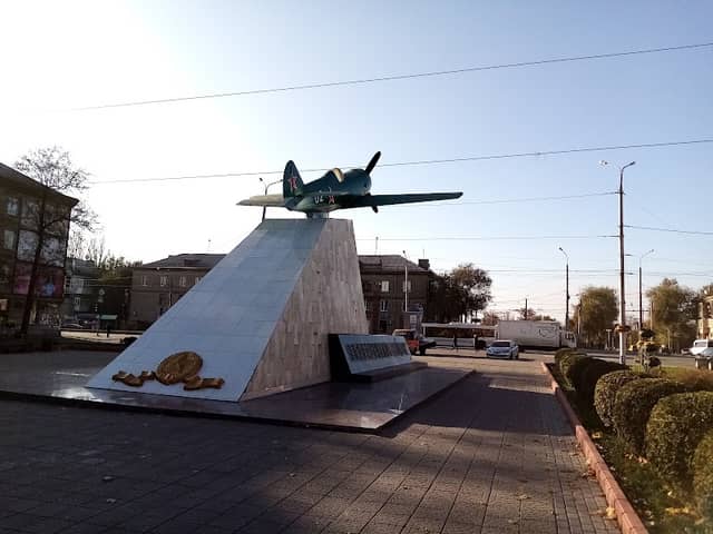 Monument to Warriors of the Aviators - Image 2
