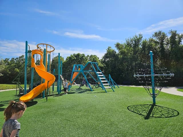 Velie Park - Image 1
