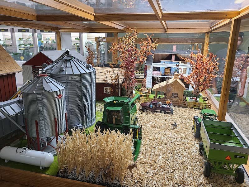 National Farm Toy Museum - Image 2
