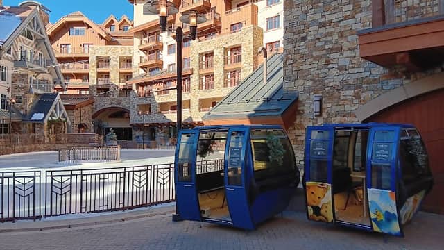 Mountain Central Square - Image 1