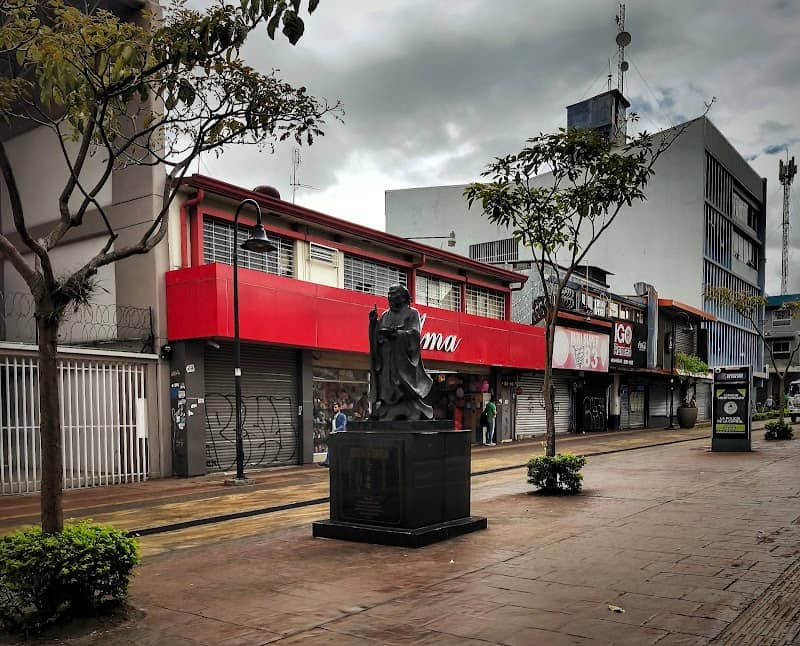Estatua de Confucio 孔夫子 - Image 2