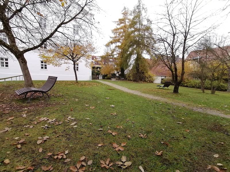 Amtsgerichtsgarten - Image 1
