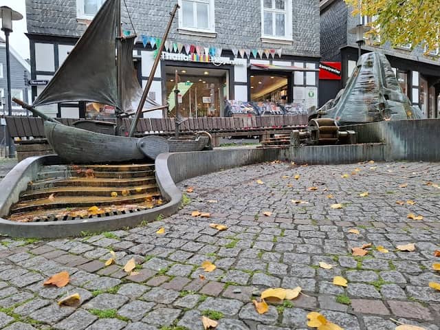 Treidelbrunnen, Hattingen - Bonifatius Stirnberg (1988) - Image 1