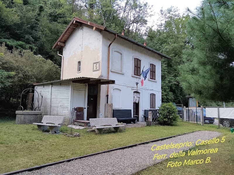 Casello ferroviario - Image 1