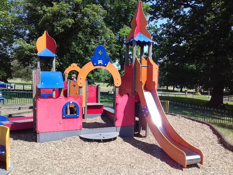 Castle Park - Image 2
