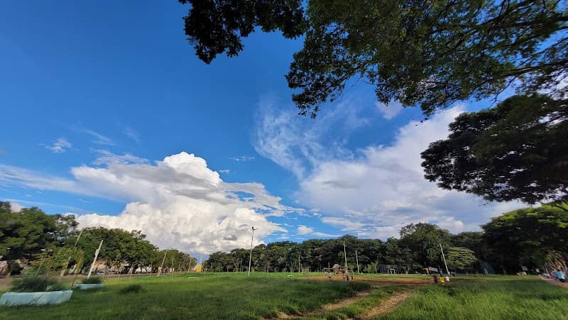 Praça do Jardim Embaré - Image 1