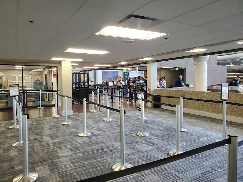 Grand Junction Regional Airport - Image 1