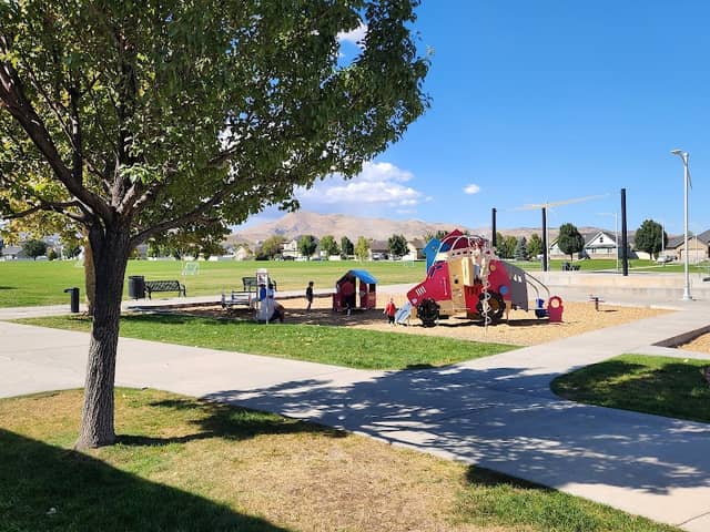 Neptune Park - Image 2