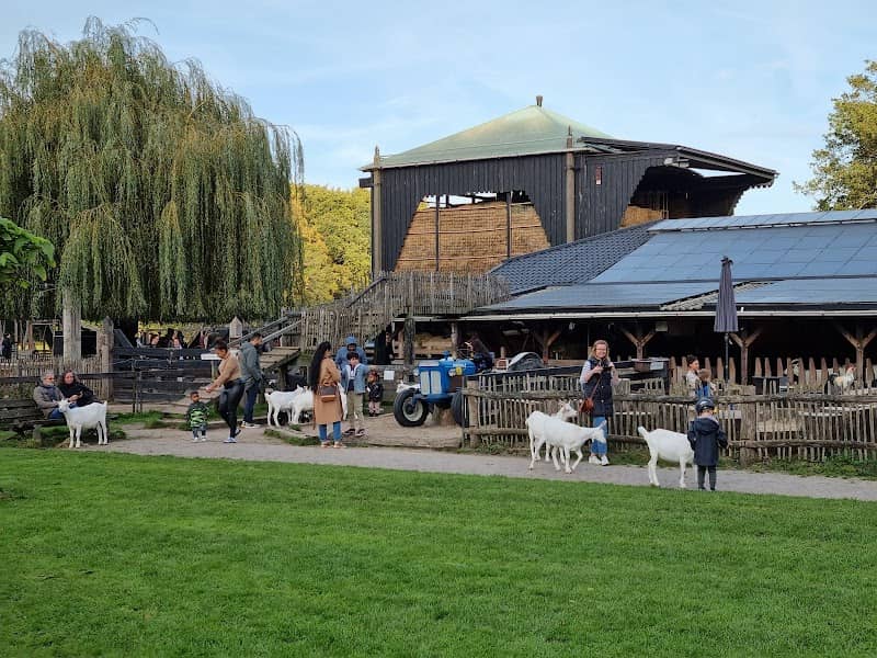 Goatfarm Ridammerhoeve - Image 2