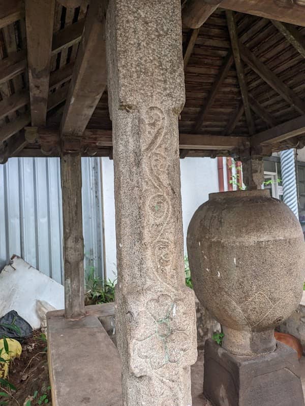 Wataddara Gal Pinthaliya - Image 1