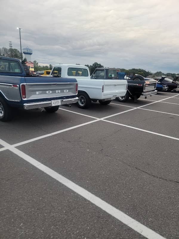 St. Francis Classic Car Show - Image 1