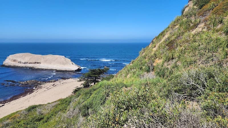 Greyhound Rock Vista Point - Image 1