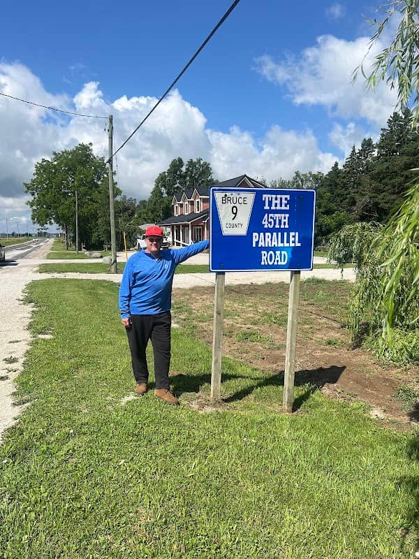 Sign for Parallel 45th - Image 1
