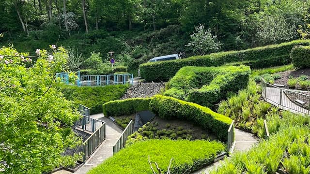 Garden of Wiltz - Image 1