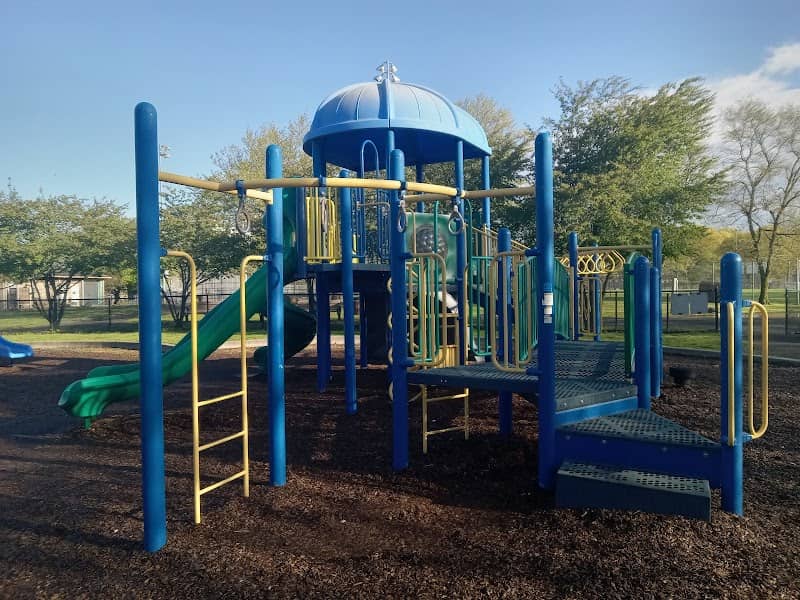 Kosciuszko Park - Image 4