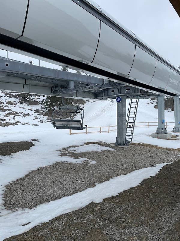 CHAIRLIFT MIDDLE STATION - Image 1