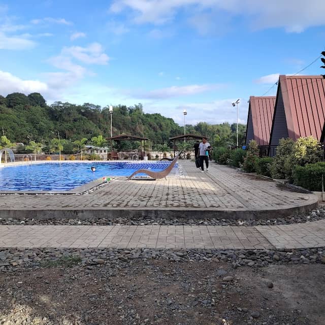 Twin CJ Riverside Glamping Resort - Image 2