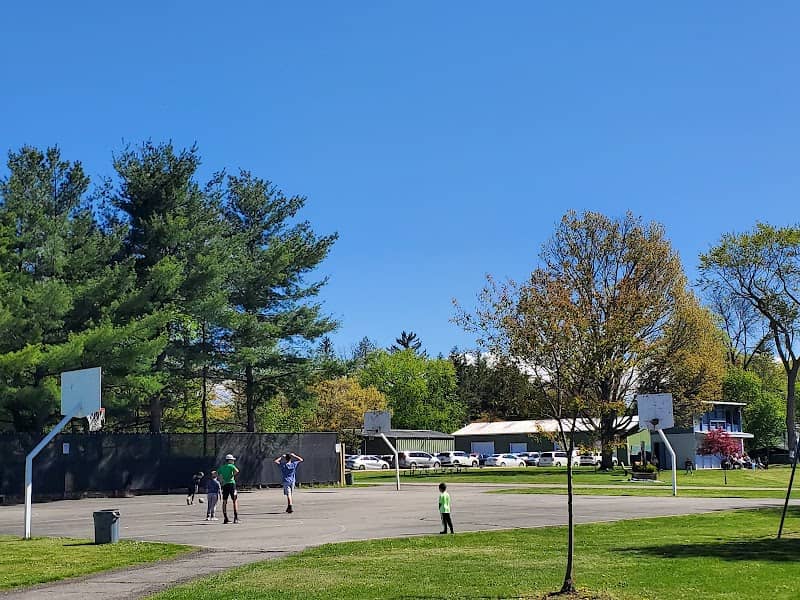 Pirozzolo Park - Image 1