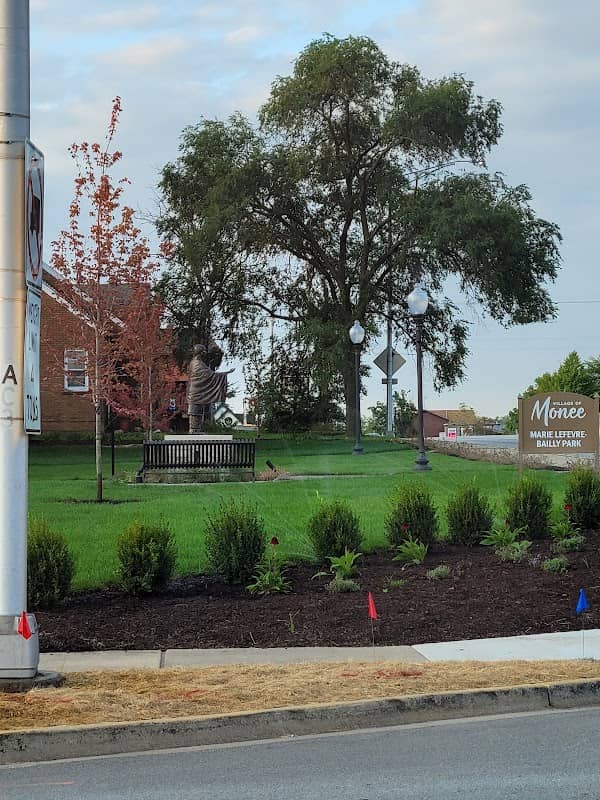 Le Fevre-Bailly Park - Image 1