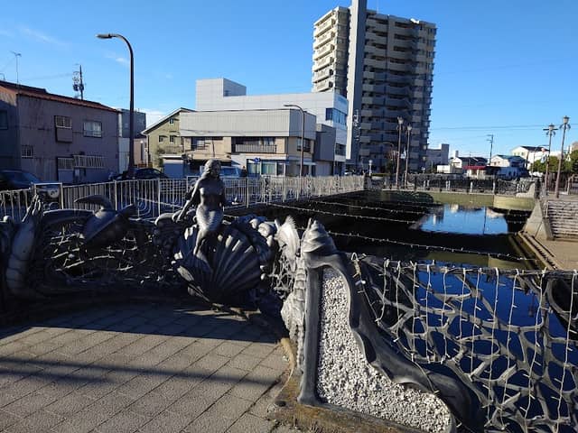Megane Bridge - Image 1