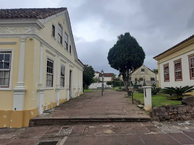 Largo Francisco Cunha Pereira Filho - Image 1