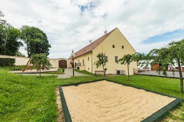 Zámecký areál Žirovnice – pivovar - Image 1