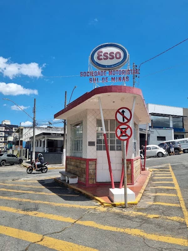 Menor Posto de Combustíveis do Mundo - Image 1