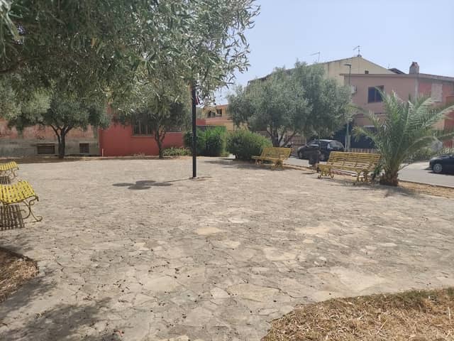 Piazza Italia - Image 1