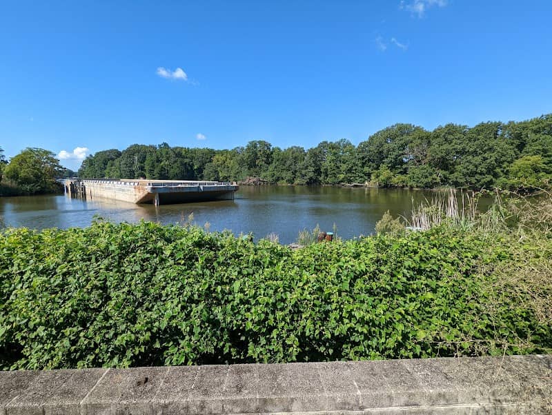 Easton Point Park - Image 2