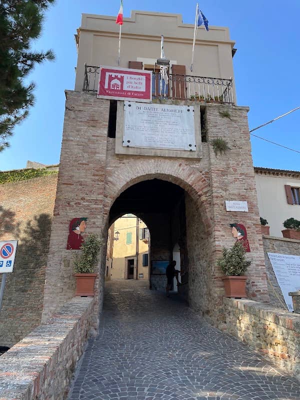 Castello di Fiorenzuola C 2 - Image 1