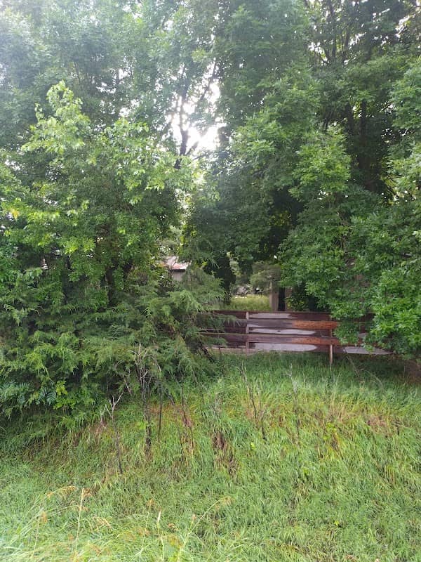 Wildlife refuge - Image 1