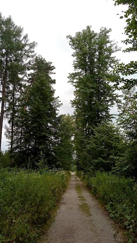 Lavička - Image 1